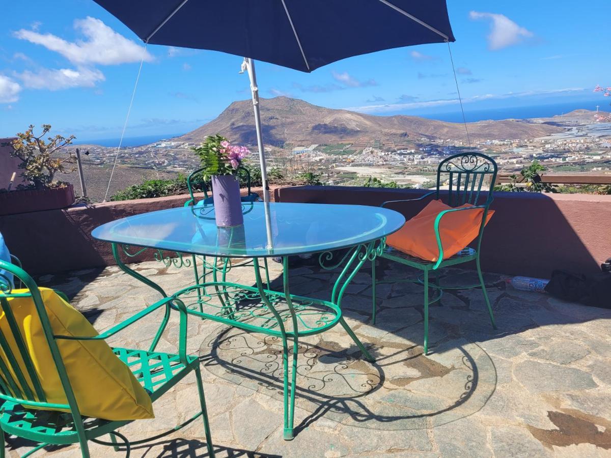 Tonono'S Village Santa Maria de Guia de Gran Canaria Extérieur photo