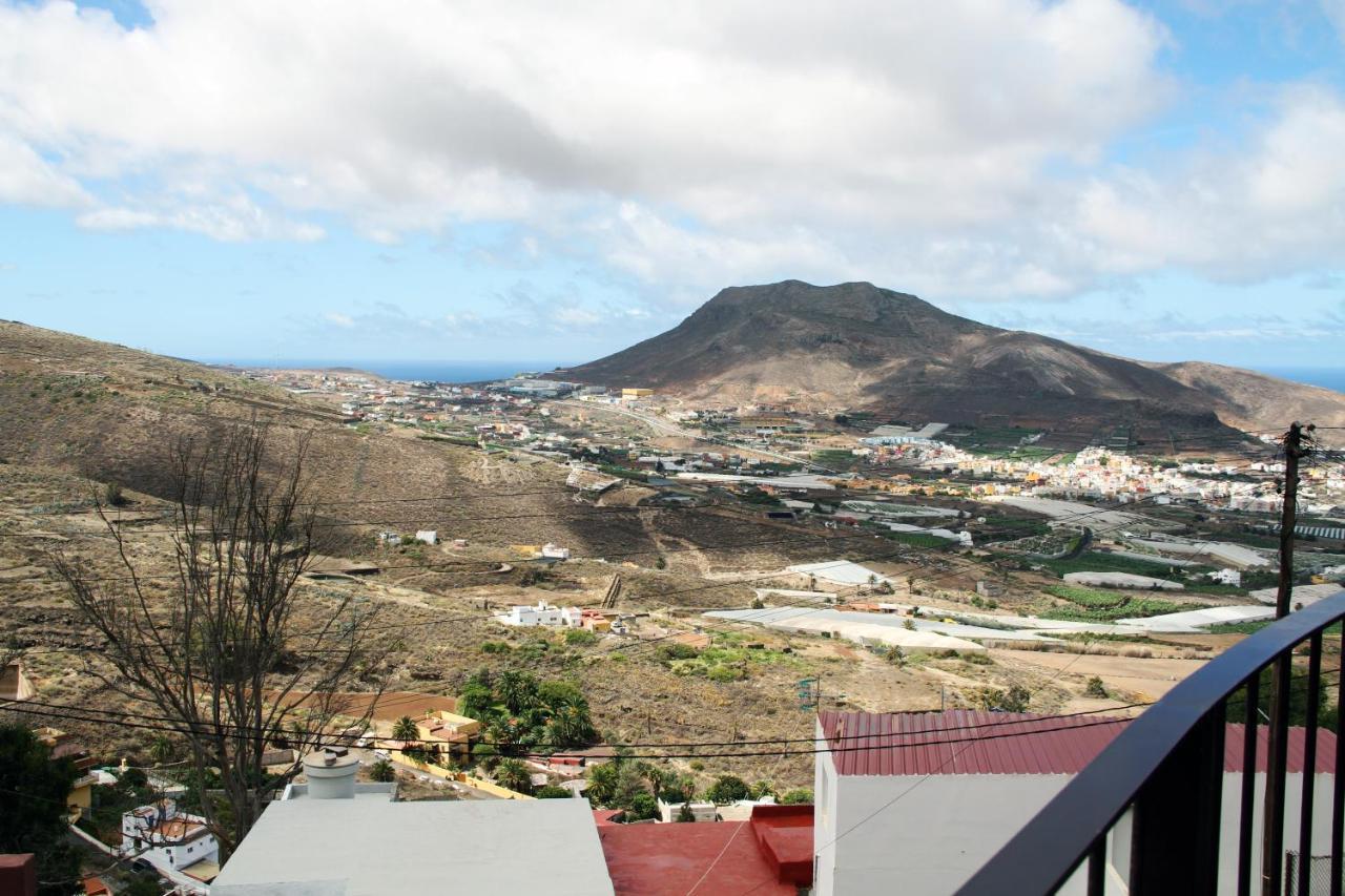 Tonono'S Village Santa Maria de Guia de Gran Canaria Extérieur photo